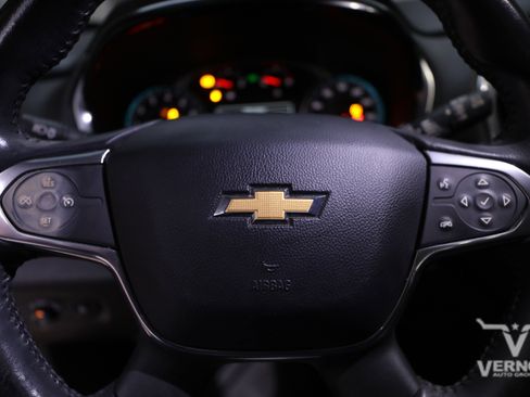 Used 2019 Chevrolet Traverse RS image 22