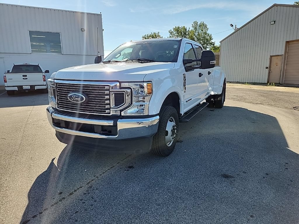 Used 2022 Ford F350 XLT AWD/4WD image 8