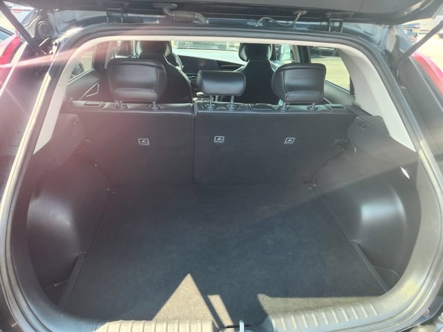 Used 2023 Kia Niro EX Touring FWD image 6