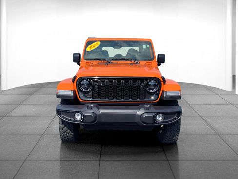 Used 2025 Jeep Gladiator Willys image 2