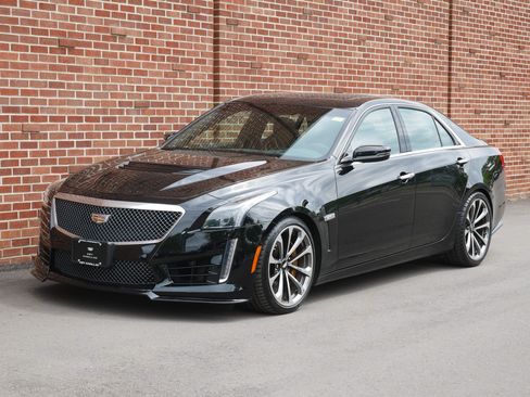 Used 2016 Cadillac CTS V w/ Luxury Package RWD image 1