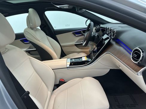 Used 2025 Mercedes-Benz C 300 Sedan image 27