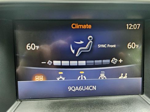 Used 2020 Nissan Pathfinder SL AWD/4WD image 45