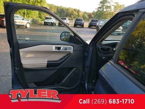Used 2020 Ford Explorer Limited image 23
