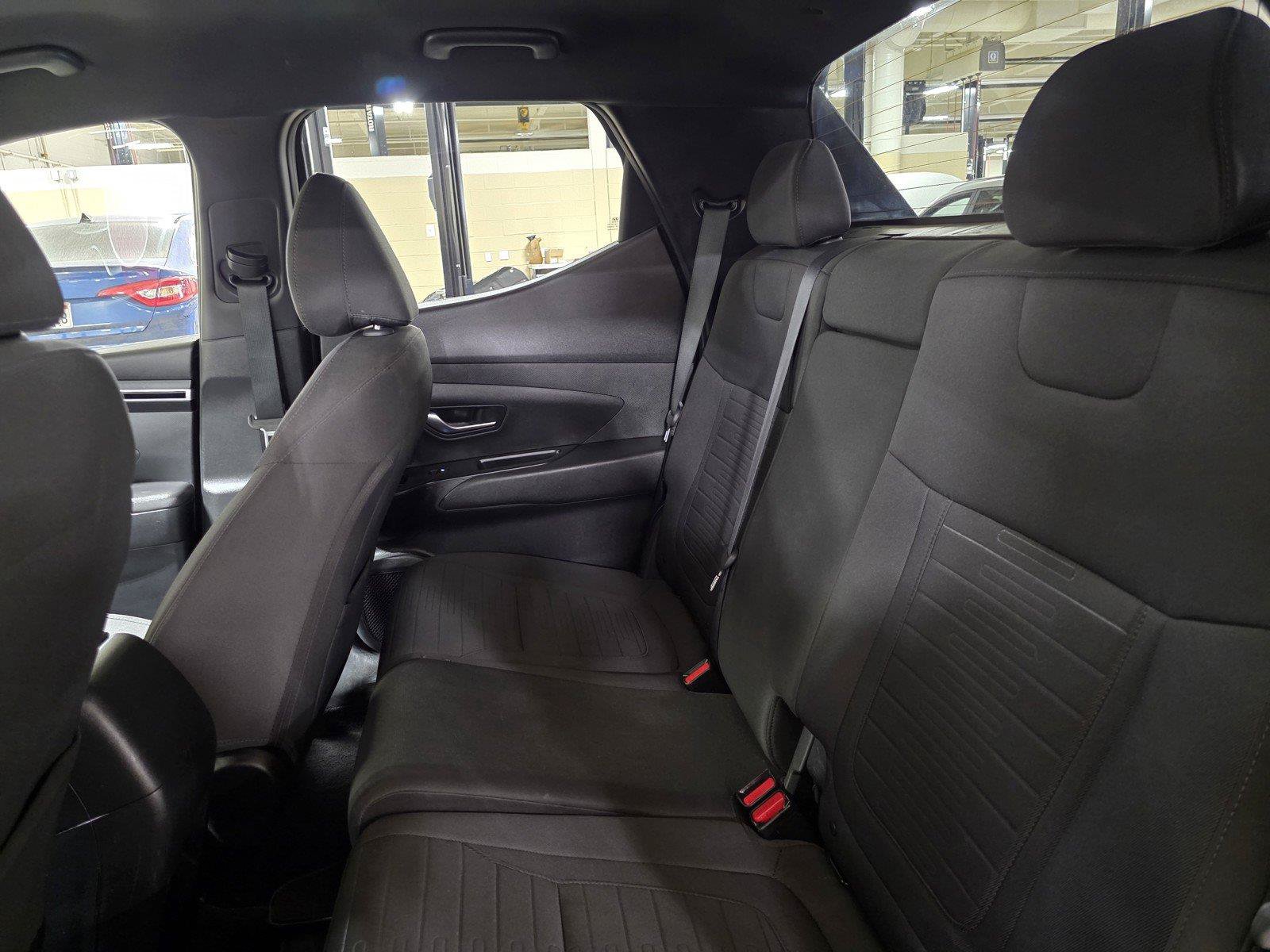 Used 2024 Hyundai Santa Cruz SEL FWD image 16