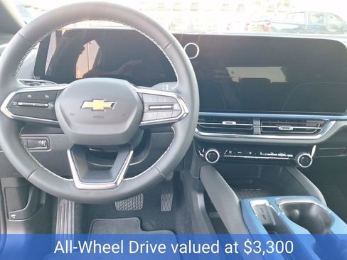 New 2026 Chevrolet Equinox EV LT w/ Convenience Package II image 3