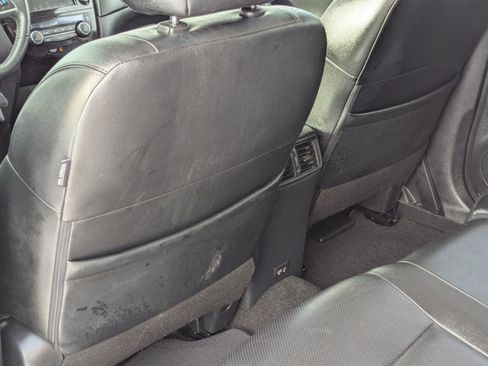 Used 2020 Nissan Rogue SL w/ Premium Package image 30