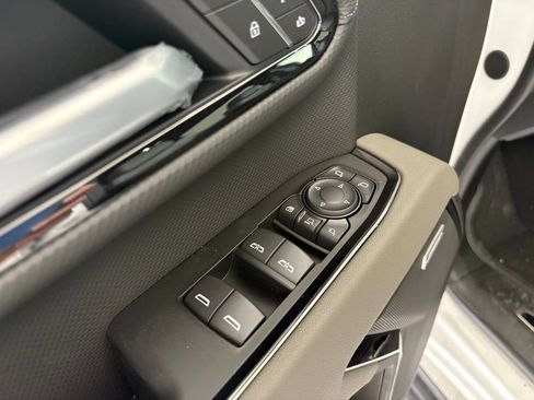 New 2026 Chevrolet Silverado 2500 ZR2 AWD/4WD image 32