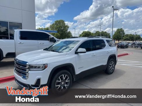 Used 2023 GMC Acadia SLT FWD image 1