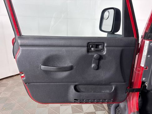 Used 2003 Jeep Wrangler X AWD/4WD image 16