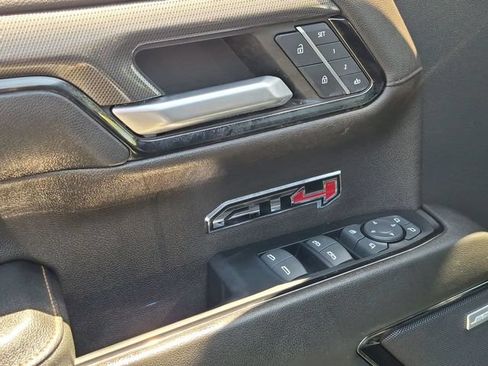 Used 2023 GMC Sierra 1500 AT4 w/ AT4 Premium Package AWD/4WD image 25