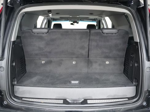 Used 2020 Cadillac Escalade Luxury image 38