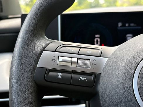 New 2026 Hyundai Tucson Blue SE AWD/4WD image 16