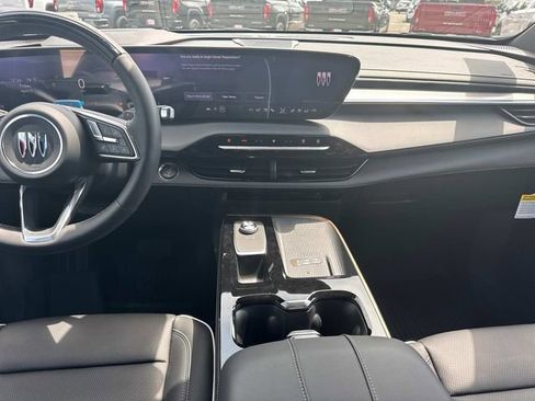 New 2026 Buick Enclave Avenir w/ Super Cruise Package FWD image 20