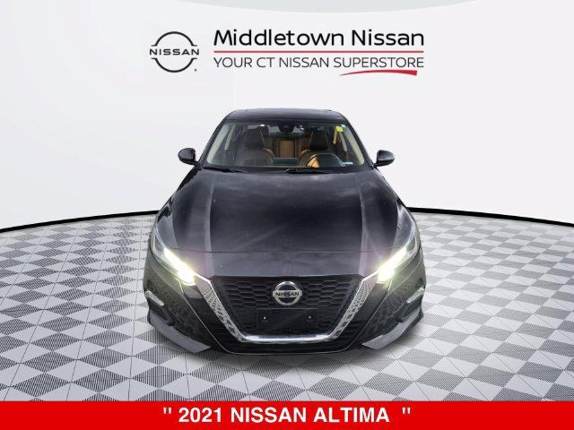 Certified 2021 Nissan Altima 2.5 SR w/ SR Premium Package AWD/4WD image 10