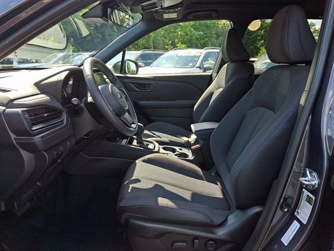Used 2025 Subaru Forester Premium AWD/4WD image 13