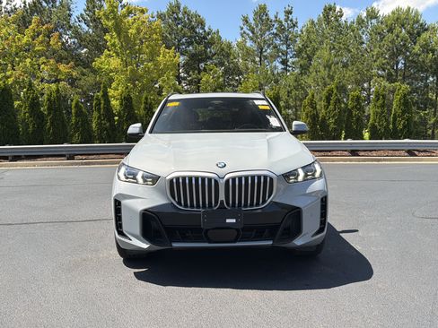 Used 2025 BMW X5 sDrive40i w/ M Sport Package RWD image 10