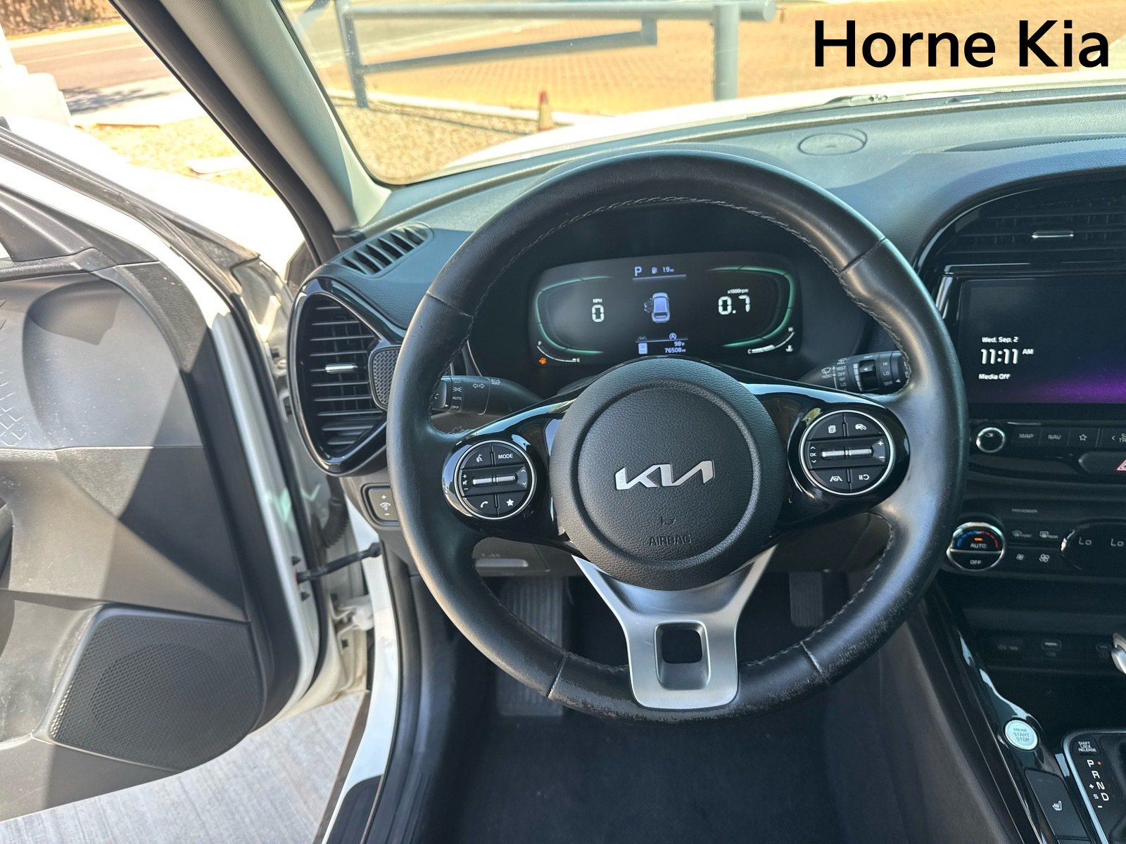 Certified 2023 Kia Soul EX FWD image 16