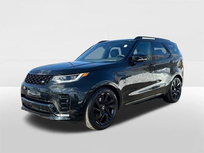 Certified 2025 Land Rover Discovery Dynamic SE