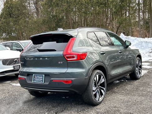 New 2026 Volvo XC40 B5 Plus w/ Protection Package Premier image 2