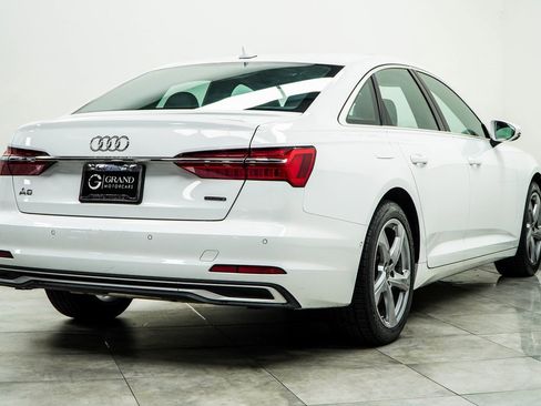 Used 2024 Audi A6 Premium Plus image 12