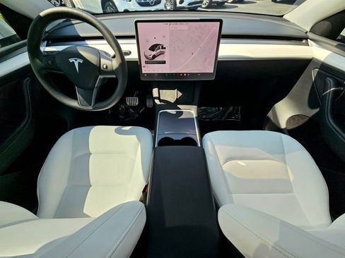 Used 2023 Tesla Model Y Performance AWD/4WD image 25