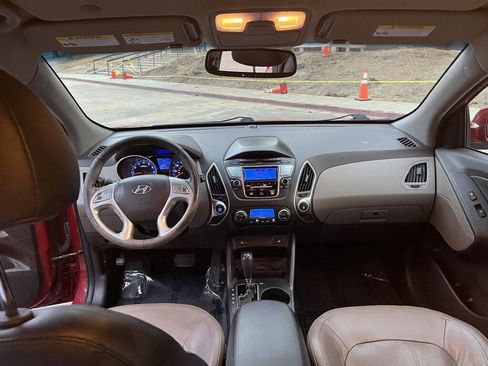 Used 2013 Hyundai Tucson Limited image 17