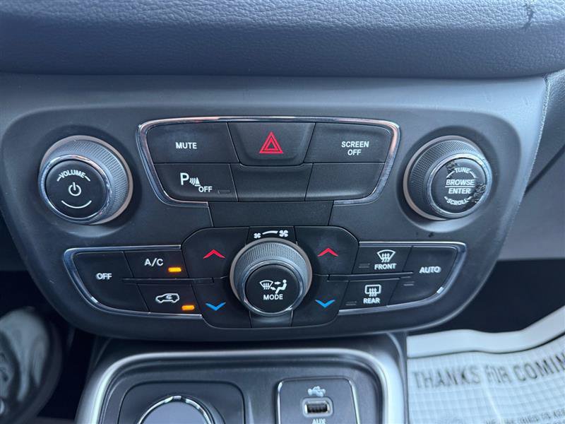 Used 2018 Jeep Compass Latitude w/ Popular Equipment Group AWD/4WD image 26