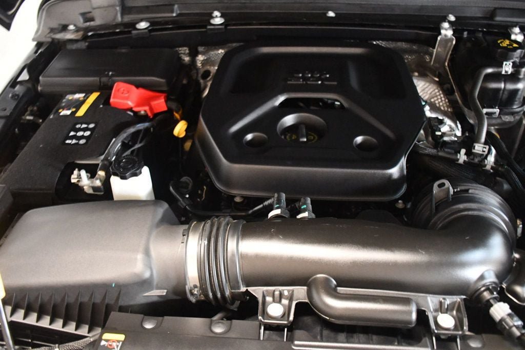 Used 2024 Jeep Wrangler High Altitude AWD/4WD image 81