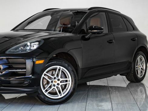 Used 2021 Porsche Macan image 47