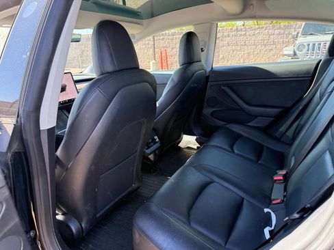 Used 2023 Tesla Model 3 Standard Range RWD image 11