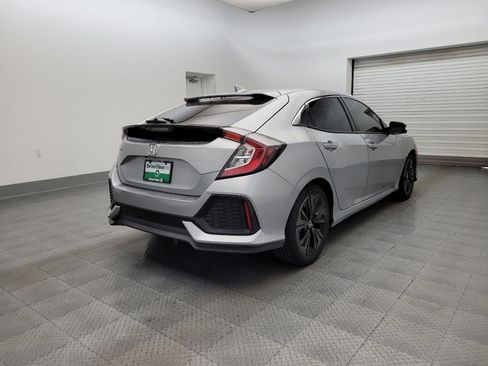 Used 2019 Honda Civic EX image 9