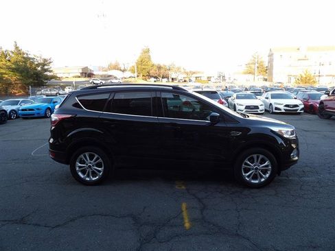 Used 2018 Ford Escape SEL image 4