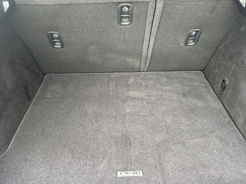 Certified 2025 MAZDA CX-30 AWD 2.5 S w/ Select Sport Pkg image 17