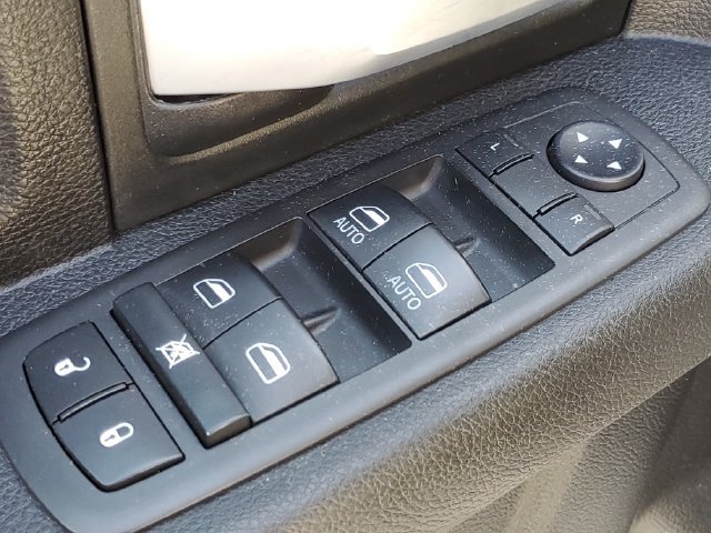 Used 2019 RAM 2500 Tradesman AWD/4WD image 25