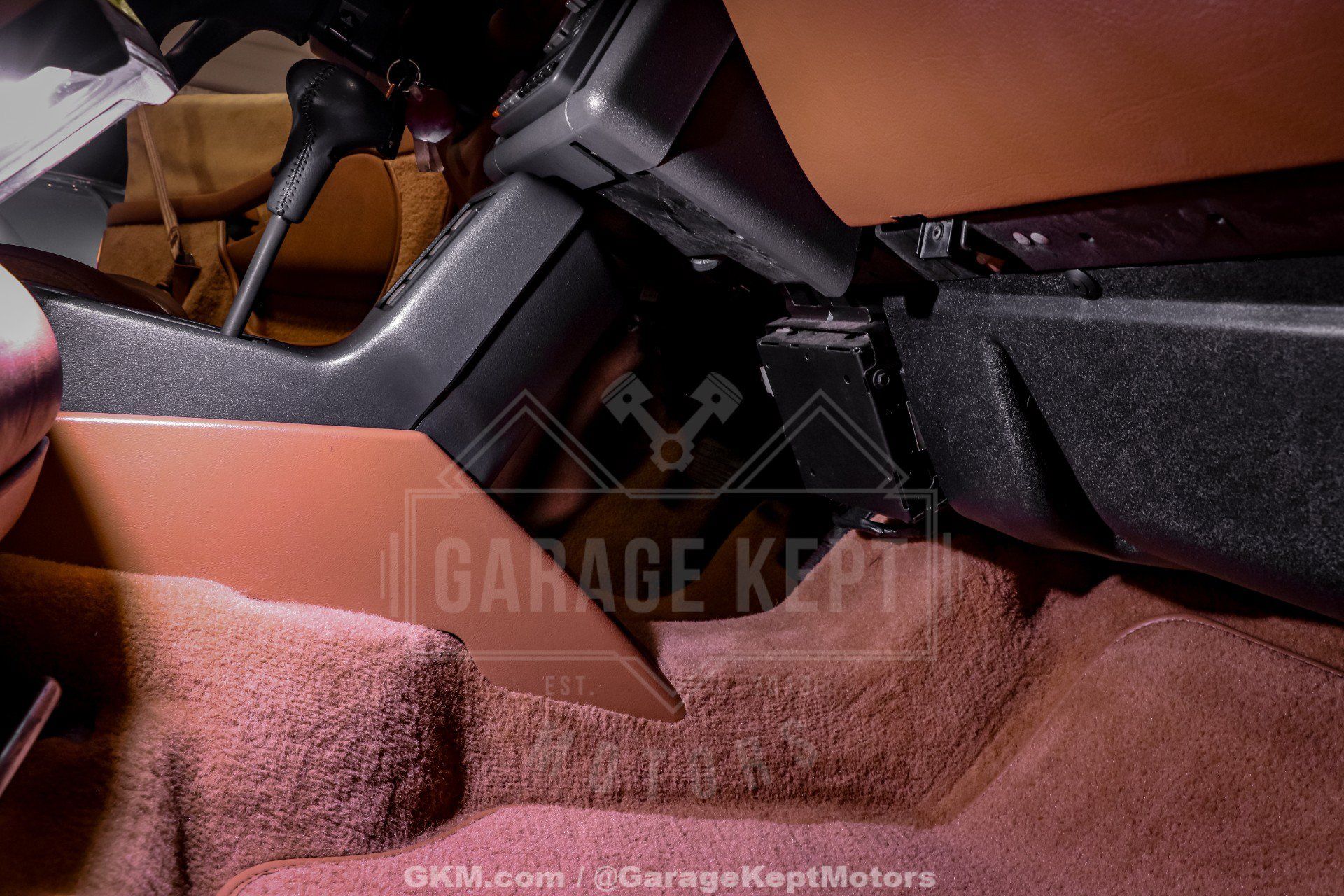Used 1990 Pontiac Grand Prix SE FWD image 70