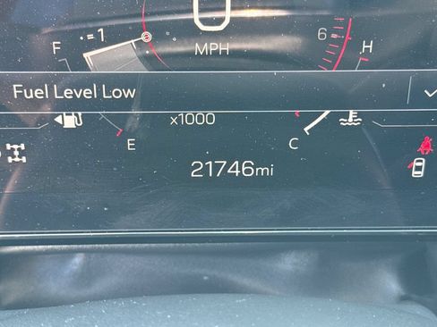 Used 2026 GMC Terrain Denali AWD/4WD image 21