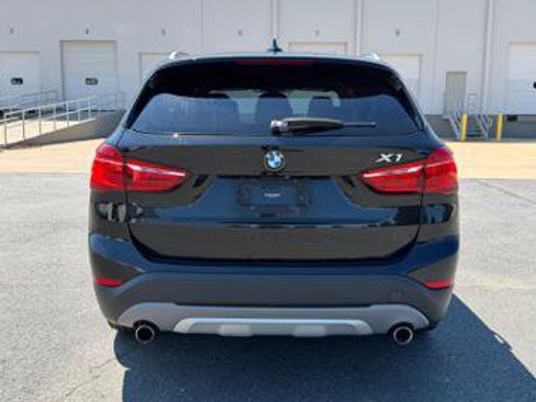 Used 2018 BMW X1 xDrive28i AWD/4WD image 5