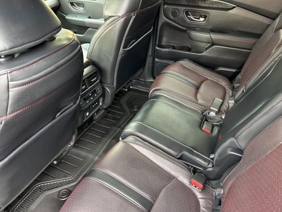 New 2025 Honda Pilot Black Edition