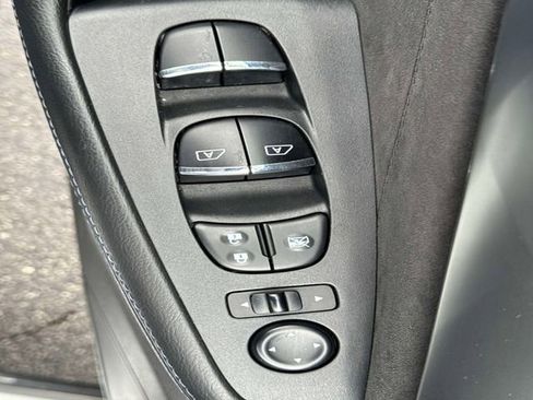 Used 2016 Nissan Maxima SR image 30