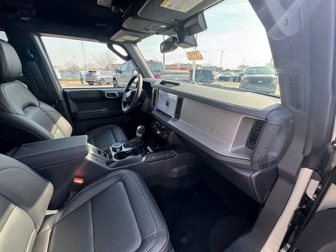 New 2026 Ford Bronco Outer Banks AWD/4WD image 19