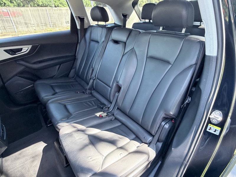 Used 2018 Audi Q7 2.0T Premium Plus w/ Premium Plus Package AWD/4WD image 9