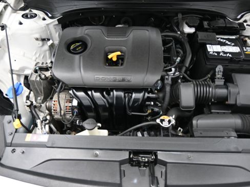 Used 2021 Kia Forte LXS FWD image 20