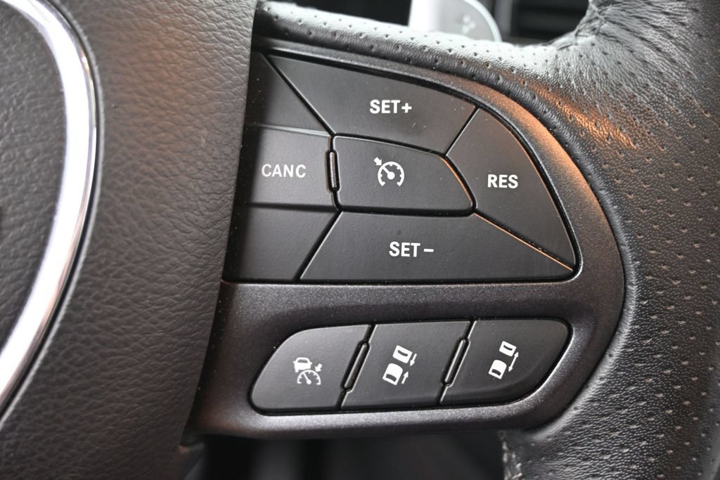 Used 2025 Dodge Durango R/T AWD/4WD image 37