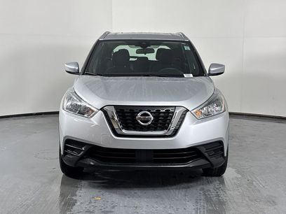 Used 2020 Nissan Kicks SV