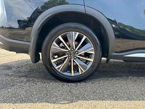 Certified 2026 INFINITI QX60 Luxe w/ Family Package AWD/4WD image 20