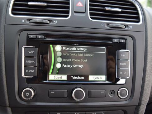 Used 2013 Volkswagen Golf TDI image 65