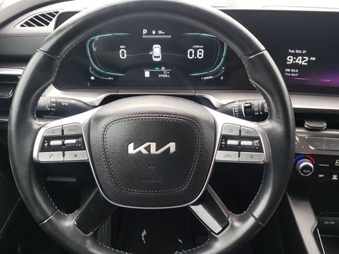 Used 2024 Kia Telluride LX image 24