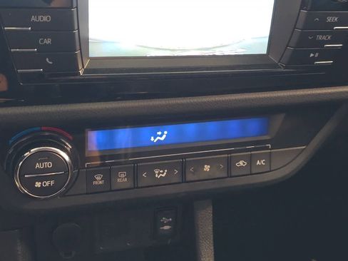 Used 2016 Toyota Corolla S FWD image 21