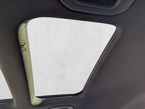 Used 2017 Mercedes-Benz GLC 300 4MATIC image 19